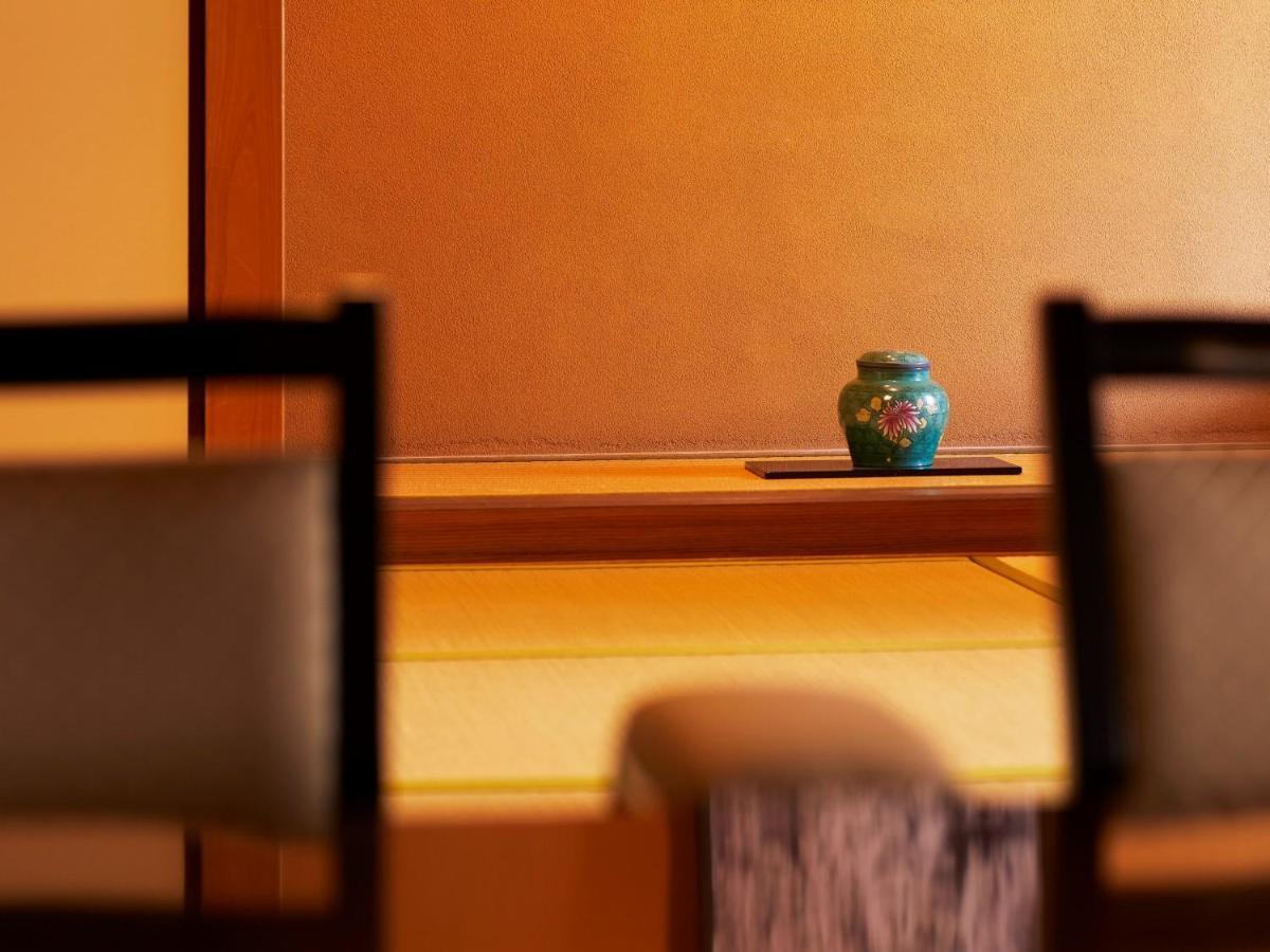 Yamatoya Honten Macujama Kültér fotó