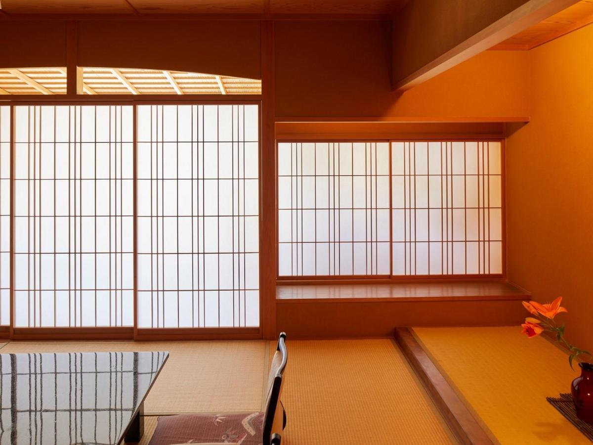 Yamatoya Honten Macujama Kültér fotó